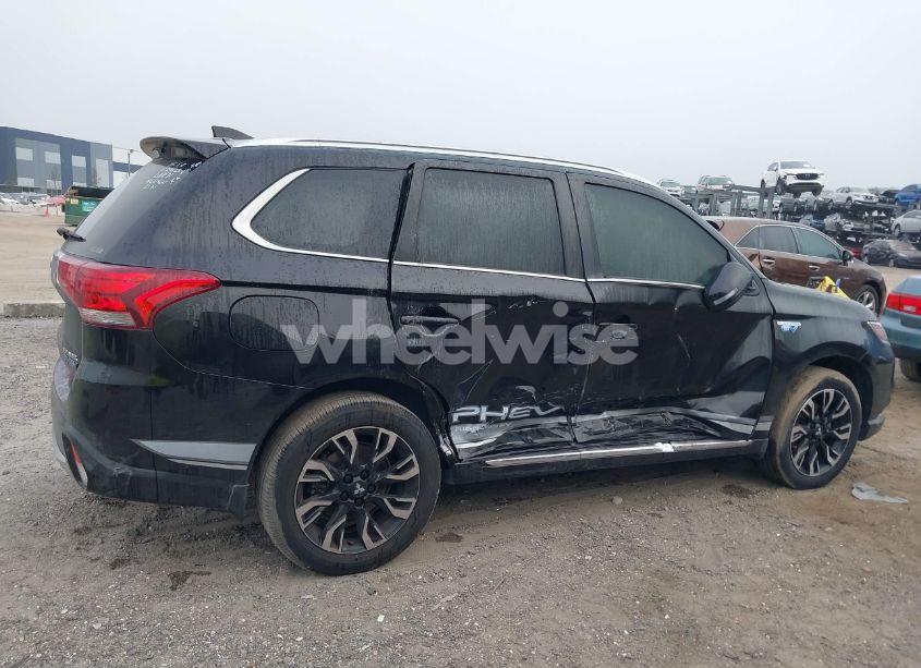 Photo 13 of 2018 Mitsubishi Outlander PHEV SEL (VIN JA4J24A59JZ032131)