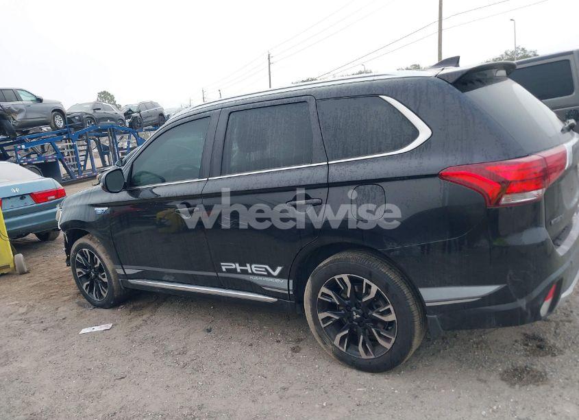 Photo 14 of 2018 Mitsubishi Outlander PHEV SEL (VIN JA4J24A59JZ032131)