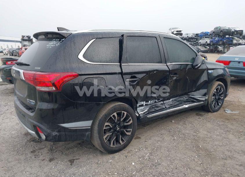 Photo 4 of 2018 Mitsubishi Outlander PHEV SEL (VIN JA4J24A59JZ032131)