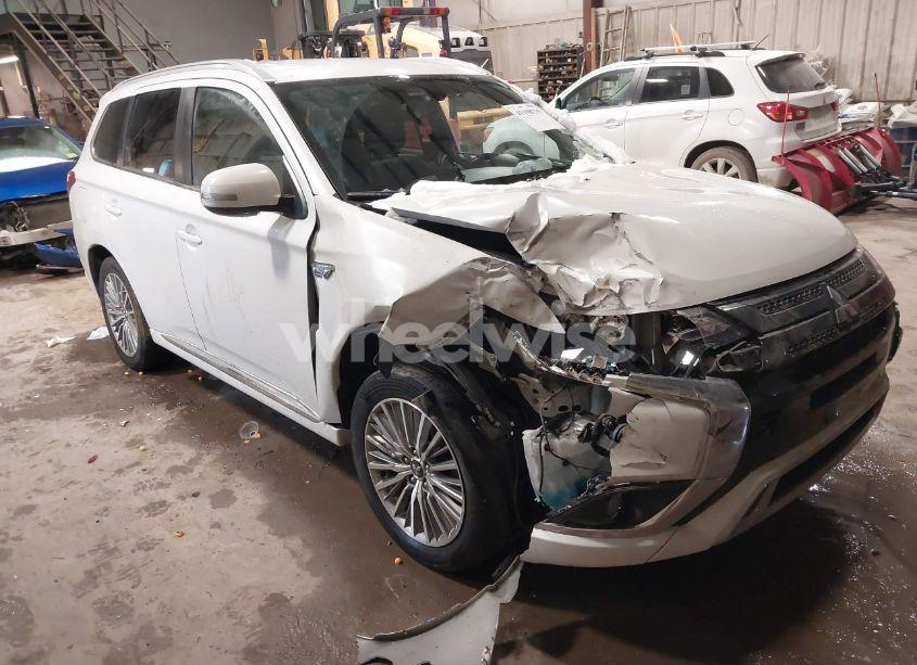 2022 Mitsubishi Outlander PHEV GT S-AWC/LE S-AWC/SEL S-AWC (VIN JA4J2VA72NZ026362) main photo