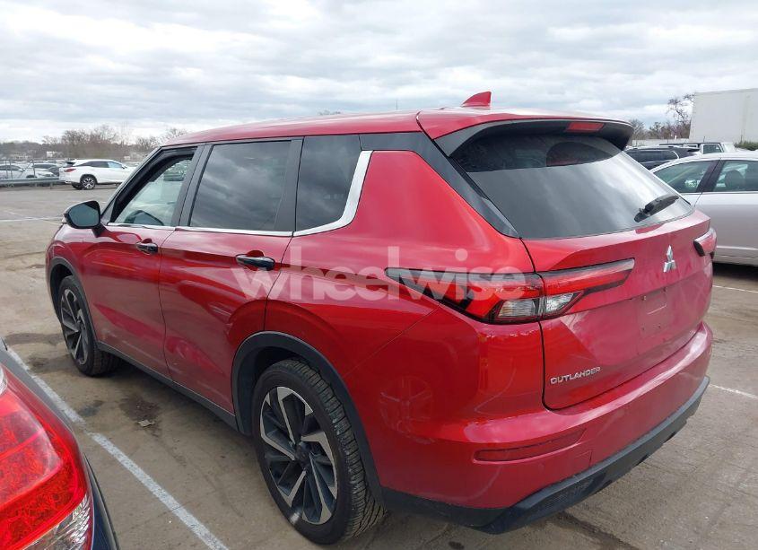 Photo 14 of 2022 Mitsubishi Outlander ES 2.5 2WD (VIN JA4J3TA80NZ020022)