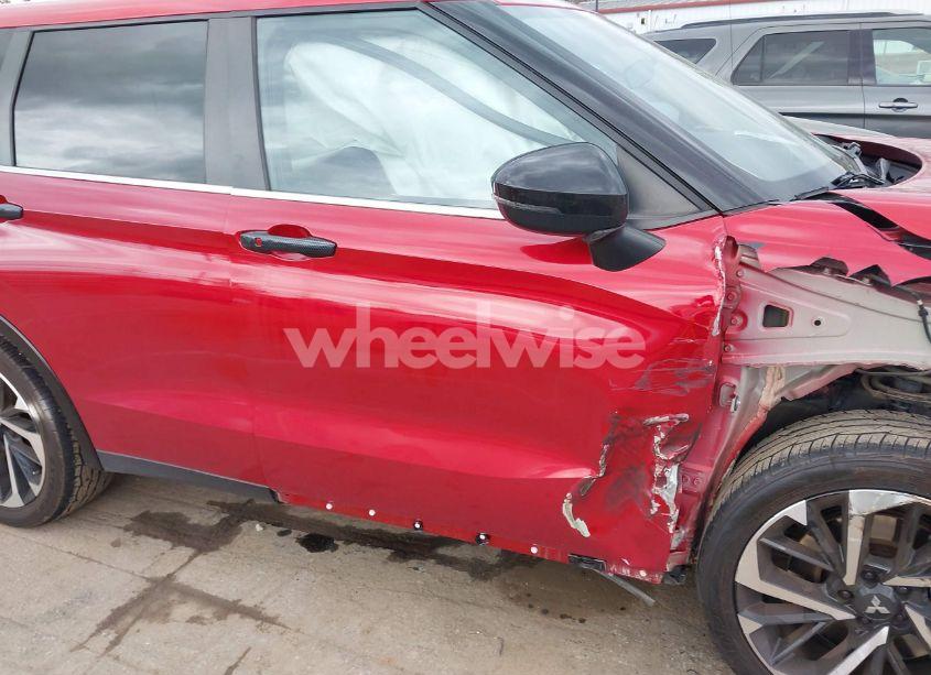 Photo 17 of 2022 Mitsubishi Outlander ES 2.5 2WD (VIN JA4J3TA80NZ020022)