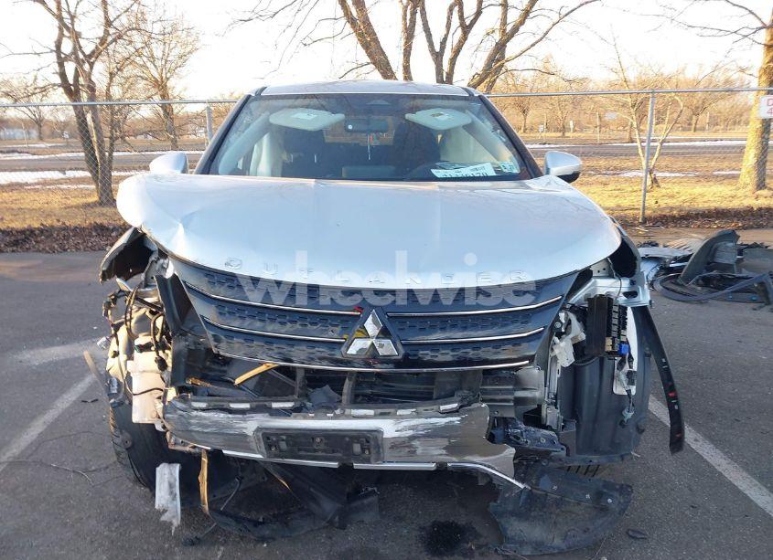 Photo 12 of 2022 Mitsubishi Outlander ES 2.5 2WD (VIN JA4J3TA83NZ072549)