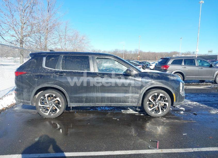 Photo 13 of 2022 Mitsubishi Outlander ES 2.5 2WD (VIN JA4J3TA85NZ066977)