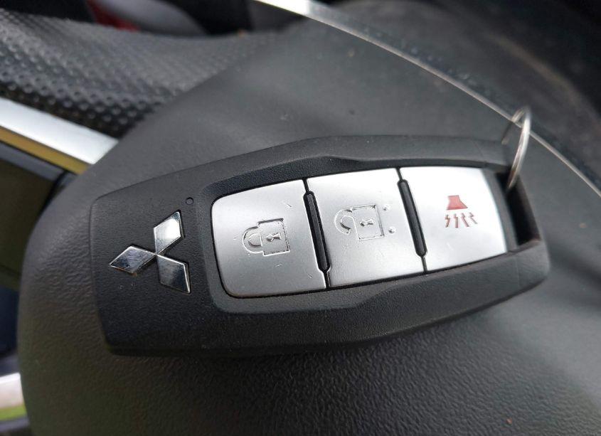 Photo 11 of 2023 Mitsubishi Outlander ES 2.5 2WD (VIN JA4J3TA88PZ010230)