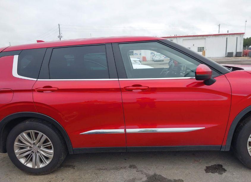 Photo 13 of 2023 Mitsubishi Outlander ES 2.5 2WD (VIN JA4J3TA88PZ010230)