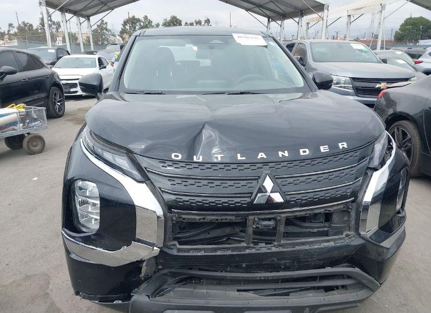 Photo 12 of 2023 Mitsubishi Outlander ES 2.5 2WD (VIN JA4J3TA88PZ027562)