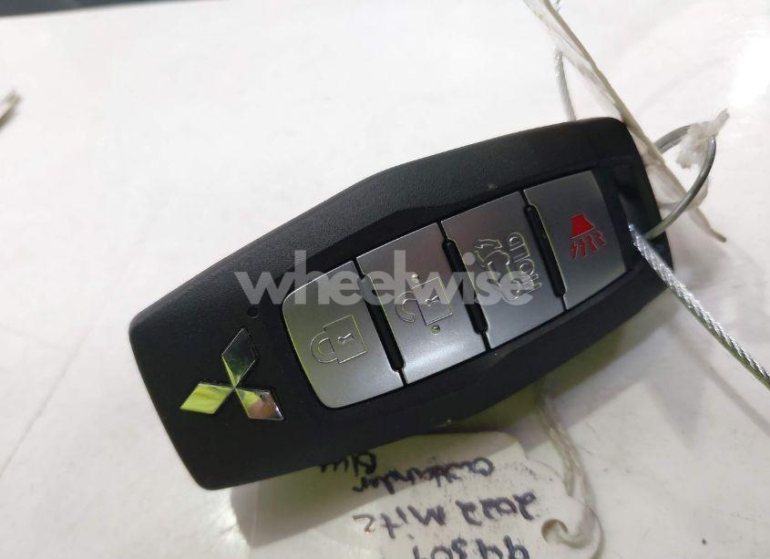 Photo 11 of 2022 Mitsubishi Outlander BLACK EDITION 2WD/SE 2.5 2WD/SE LAUNCH EDITION 2WD (VIN JA4J3UA80NZ065533)