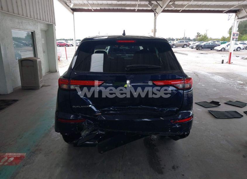 Photo 16 of 2022 Mitsubishi Outlander BLACK EDITION 2WD/SE 2.5 2WD/SE LAUNCH EDITION 2WD (VIN JA4J3UA80NZ065533)