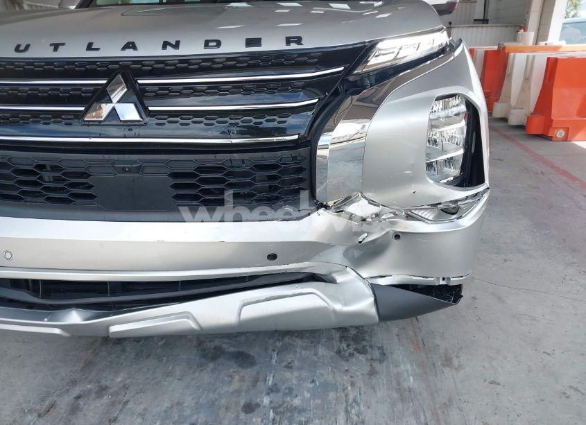 Photo 21 of 2022 Mitsubishi Outlander BLACK EDITION 2WD/SE 2.5 2WD/SE LAUNCH EDITION 2WD (VIN JA4J3UA82NZ009853)