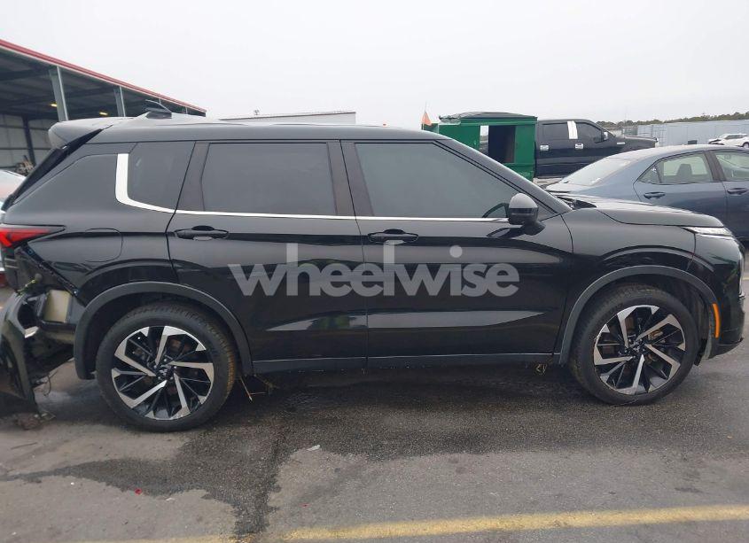 Photo 13 of 2022 Mitsubishi Outlander BLACK EDITION 2WD/SE 2.5 2WD/SE LAUNCH EDITION 2WD (VIN JA4J3UA83NZ030551)