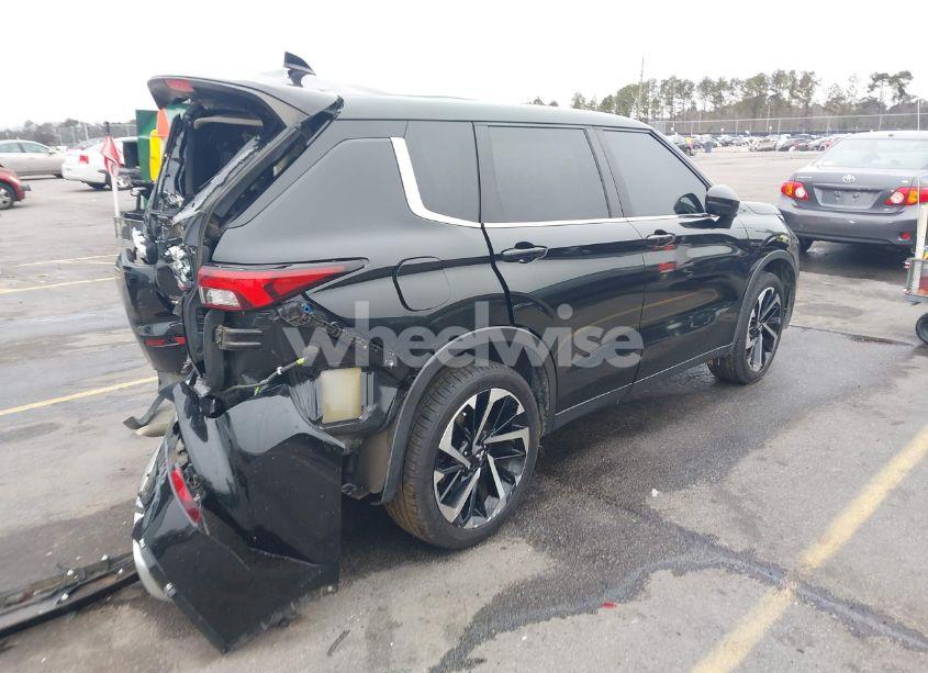 Photo 4 of 2022 Mitsubishi Outlander BLACK EDITION 2WD/SE 2.5 2WD/SE LAUNCH EDITION 2WD (VIN JA4J3UA83NZ030551)