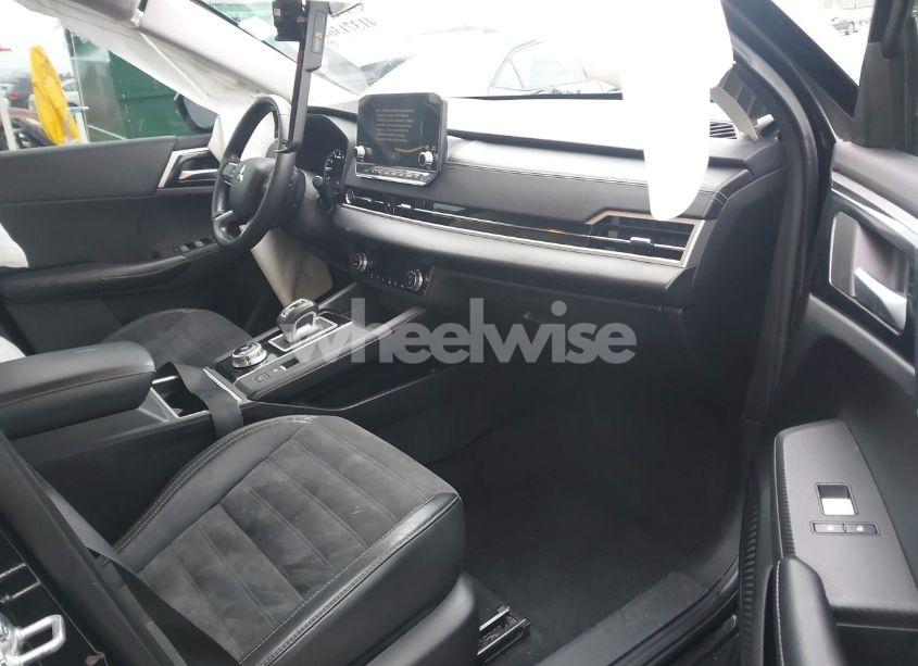 Photo 5 of 2022 Mitsubishi Outlander BLACK EDITION 2WD/SE 2.5 2WD/SE LAUNCH EDITION 2WD (VIN JA4J3UA83NZ030551)