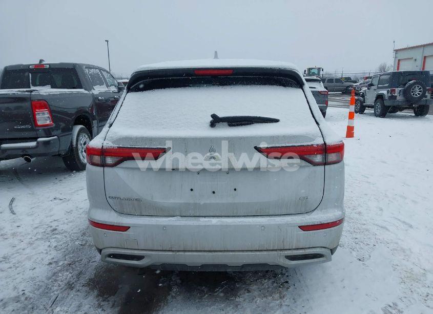 Photo 16 of 2022 Mitsubishi Outlander SE 2.5 2WD (VIN JA4J3UA84NZ010681)