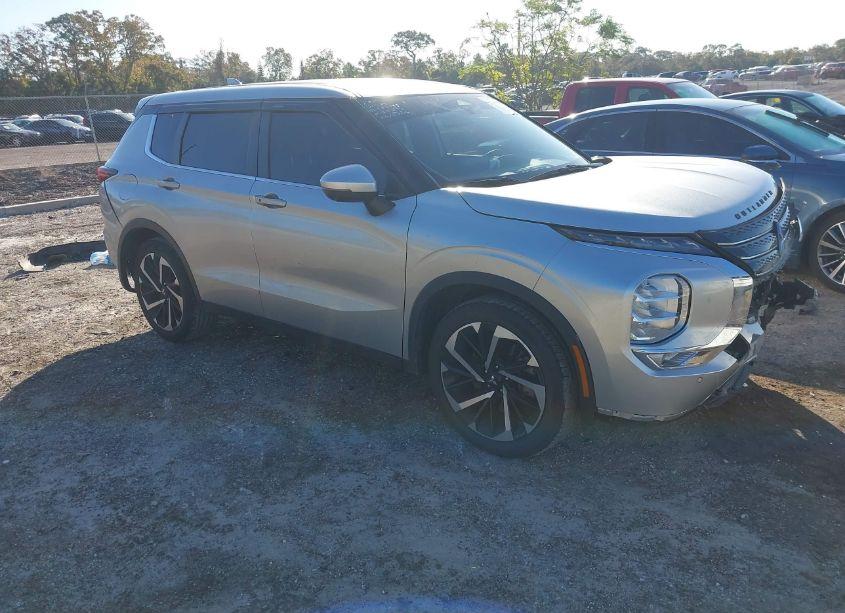 2022 Mitsubishi Outlander SE 2.5 2WD (VIN JA4J3UA85NZ045200) main photo