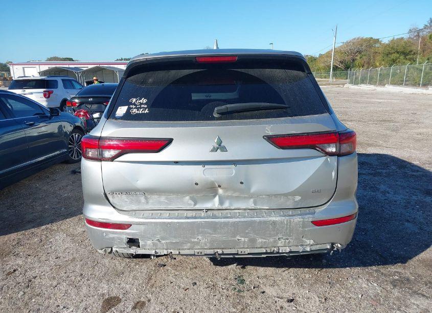 Photo 17 of 2022 Mitsubishi Outlander SE 2.5 2WD (VIN JA4J3UA85NZ045200)
