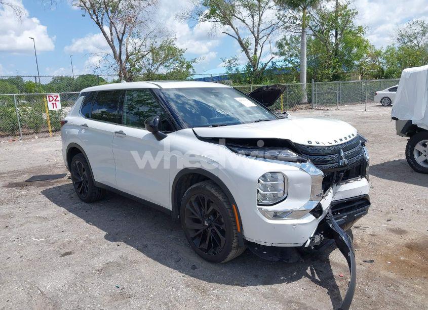 2022 Mitsubishi Outlander BLACK EDITION 2WD/SE 2.5 2WD/SE LAUNCH EDITION 2WD (VIN JA4J3UA85NZ055855) main photo