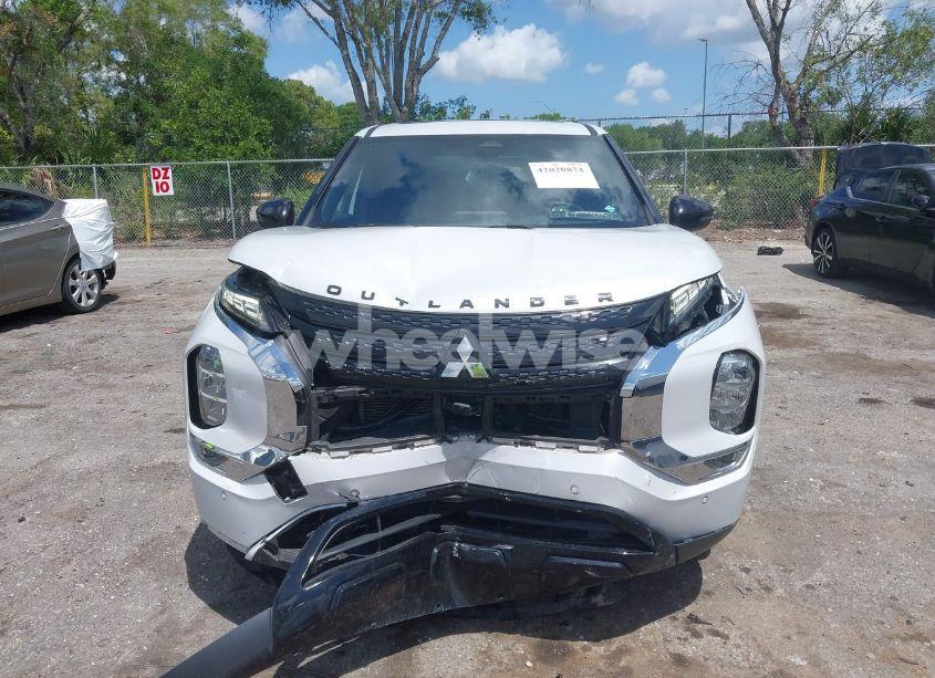 Photo 6 of 2022 Mitsubishi Outlander BLACK EDITION 2WD/SE 2.5 2WD/SE LAUNCH EDITION 2WD (VIN JA4J3UA85NZ055855)