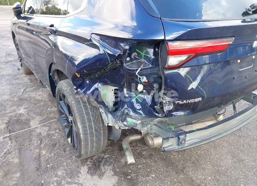 Photo 6 of 2022 Mitsubishi Outlander BLACK EDITION 2WD/SE 2.5 2WD/SE LAUNCH EDITION 2WD (VIN JA4J3UA87NZ089912)