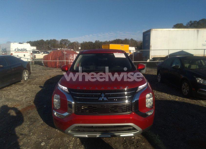 Photo 12 of 2023 Mitsubishi Outlander SE 2.5 2WD/SE BLACK EDITION 2WD/SE SPECIAL EDITION 2WD (VIN JA4J3UA87PZ045430)