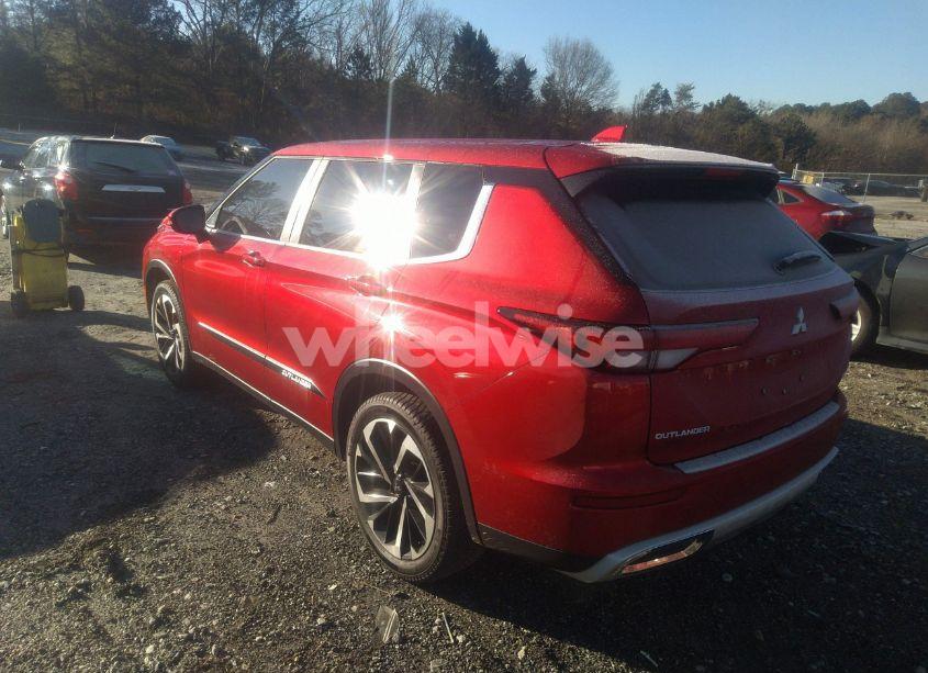 Photo 3 of 2023 Mitsubishi Outlander SE 2.5 2WD/SE BLACK EDITION 2WD/SE SPECIAL EDITION 2WD (VIN JA4J3UA87PZ045430)