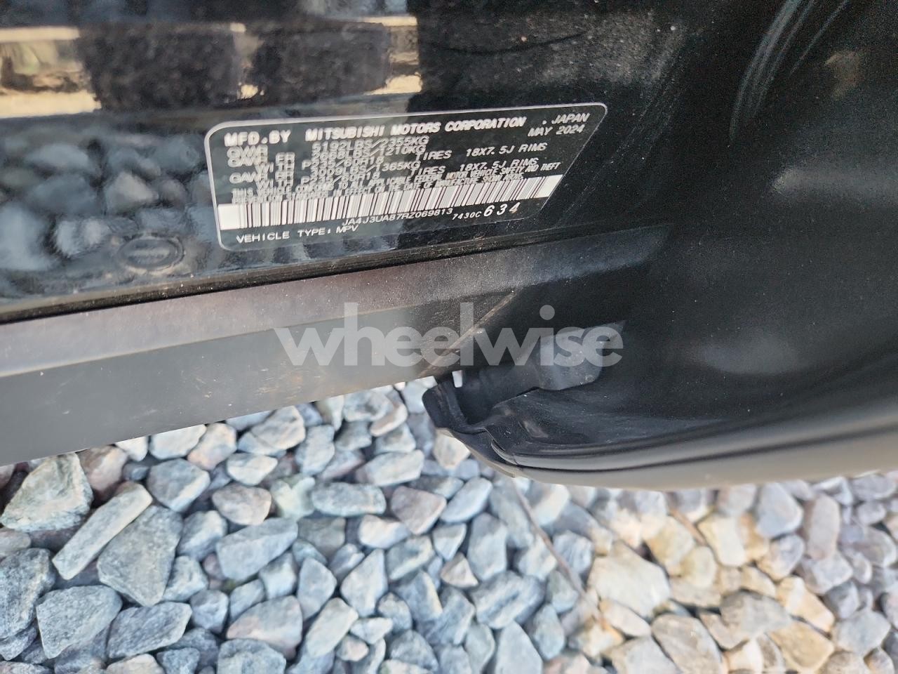 Photo 14 of 2024 MITSUBISHI OUTLANDER ES (VIN JA4J3UA87RZ069813)