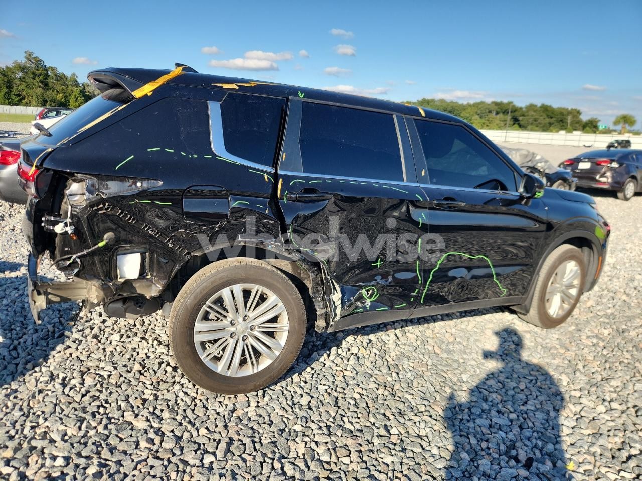 Photo 3 of 2024 MITSUBISHI OUTLANDER ES (VIN JA4J3UA87RZ069813)