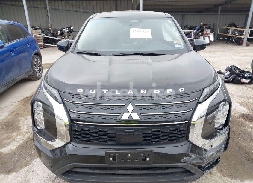 Photo 12 of 2024 Mitsubishi Outlander ES 2.5 2WD (VIN JA4J3UA87RZ073473)