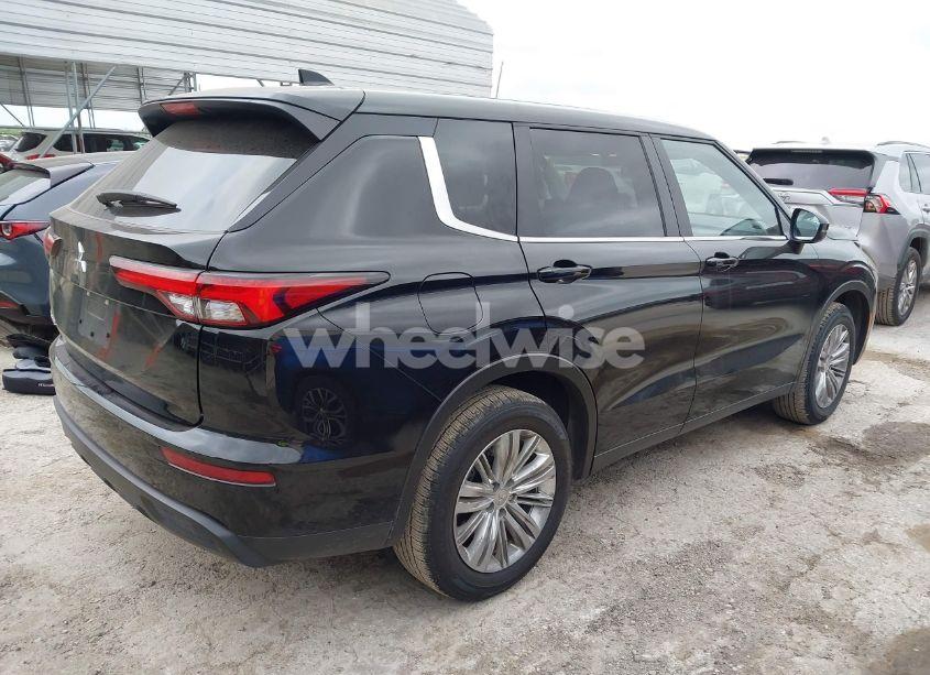 Photo 4 of 2024 Mitsubishi Outlander ES 2.5 2WD (VIN JA4J3UA87RZ073473)