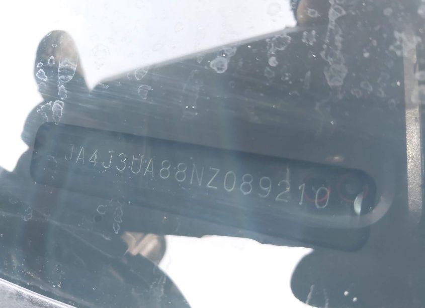 Photo 9 of 2022 Mitsubishi Outlander BLACK EDITION 2WD/SE 2.5 2WD/SE LAUNCH EDITION 2WD (VIN JA4J3UA88NZ089210)