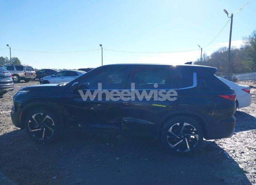 Photo 14 of 2023 Mitsubishi Outlander SE 2.5 2WD/SE BLACK EDITION 2WD/SE SPECIAL EDITION 2WD (VIN JA4J3UA88PZ048353)