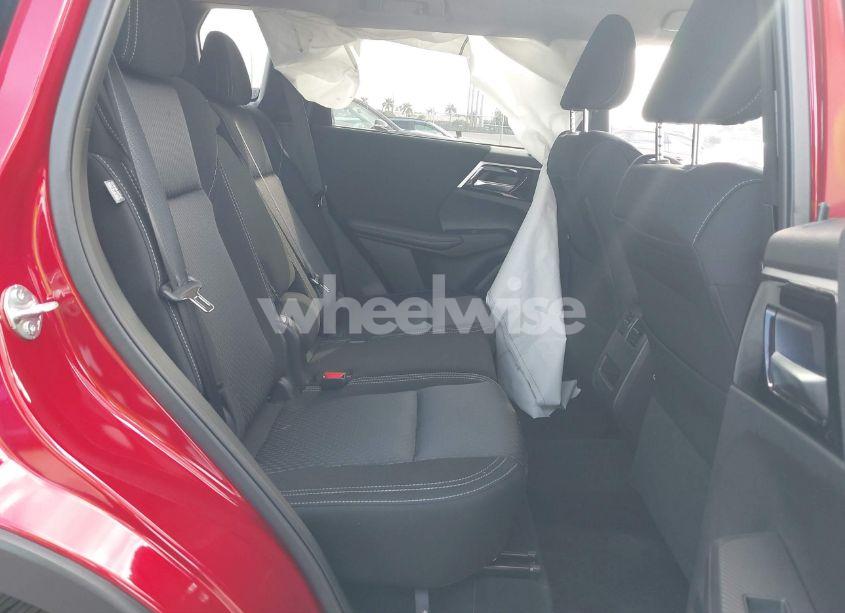 Photo 8 of 2024 Mitsubishi Outlander ES 2.5 2WD (VIN JA4J3UA89RZ072115)