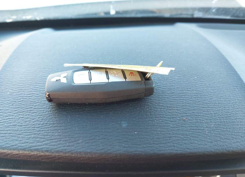 Photo 11 of 2024 Mitsubishi Outlander SE 2.5 2WD (VIN JA4J3VA80RZ011306)