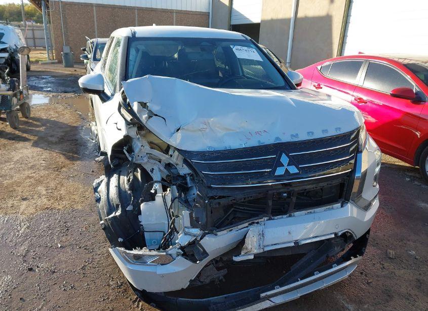 Photo 13 of 2024 Mitsubishi Outlander SE 2.5 2WD (VIN JA4J3VA80RZ011306)