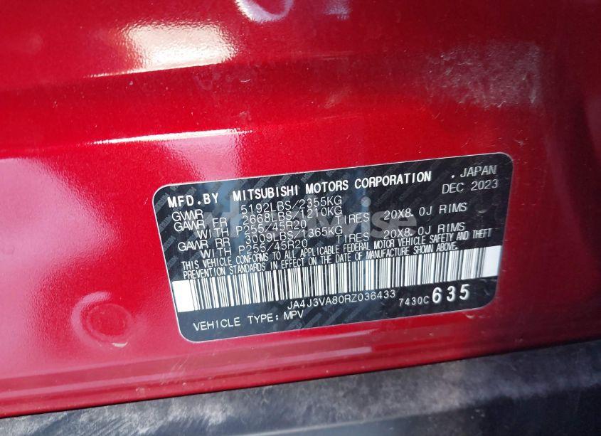 Photo 9 of 2024 Mitsubishi Outlander SE 2.5 2WD/SE BLACK EDITION S-AWC/SE BLACK EDITION W/PANO ROOF S-AWC (VIN JA4J3VA80RZ036433)