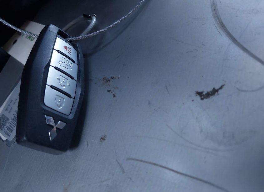 Photo 11 of 2024 Mitsubishi Outlander SE 2.5 2WD/SE BLACK EDITION S-AWC/SE BLACK EDITION W/PANO ROOF S-AWC (VIN JA4J3VA80RZ068542)