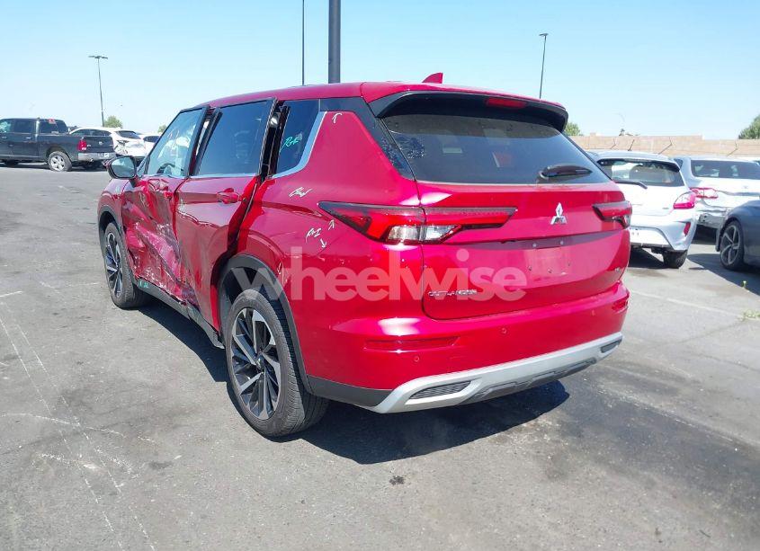 Photo 14 of 2024 Mitsubishi Outlander SE 2.5 2WD (VIN JA4J3VA81RZ008737)