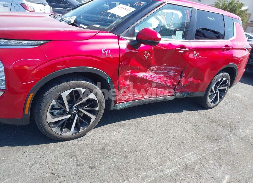 Photo 6 of 2024 Mitsubishi Outlander SE 2.5 2WD (VIN JA4J3VA81RZ008737)