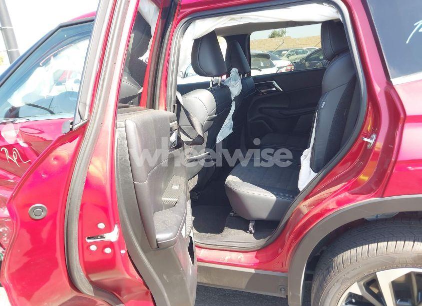 Photo 8 of 2024 Mitsubishi Outlander SE 2.5 2WD (VIN JA4J3VA81RZ008737)