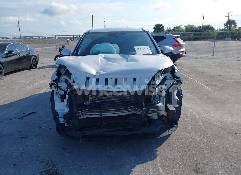 Photo 12 of 2024 Mitsubishi Outlander SE/SE BLACK EDITION/SE BLACK EDITION W/PANO ROOF S-AWC (VIN JA4J3VA81RZ025246)