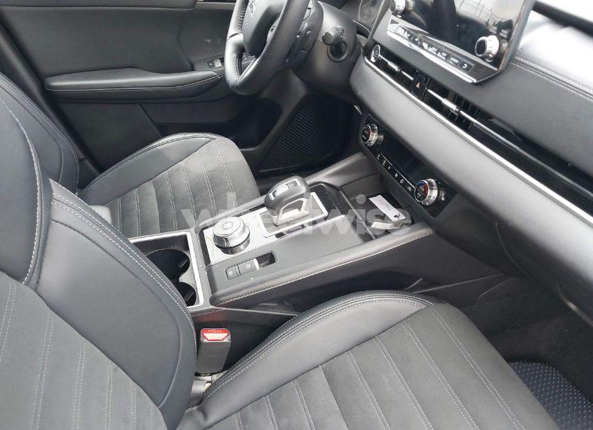 Photo 5 of 2024 Mitsubishi Outlander SE 2.5 2WD/SE BLACK EDITION S-AWC/SE BLACK EDITION W/PANO ROOF S-AWC (VIN JA4J3VA81RZ030124)