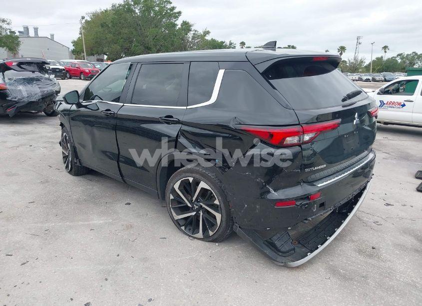 Photo 3 of 2024 Mitsubishi Outlander SE 2.5 2WD (VIN JA4J3VA81RZ053158)