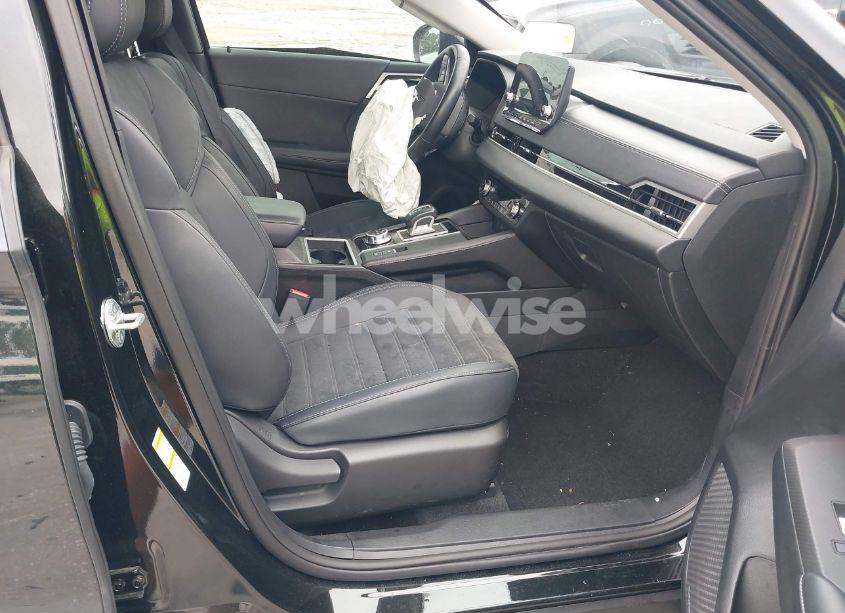 Photo 5 of 2024 Mitsubishi Outlander SE 2.5 2WD (VIN JA4J3VA81RZ053158)