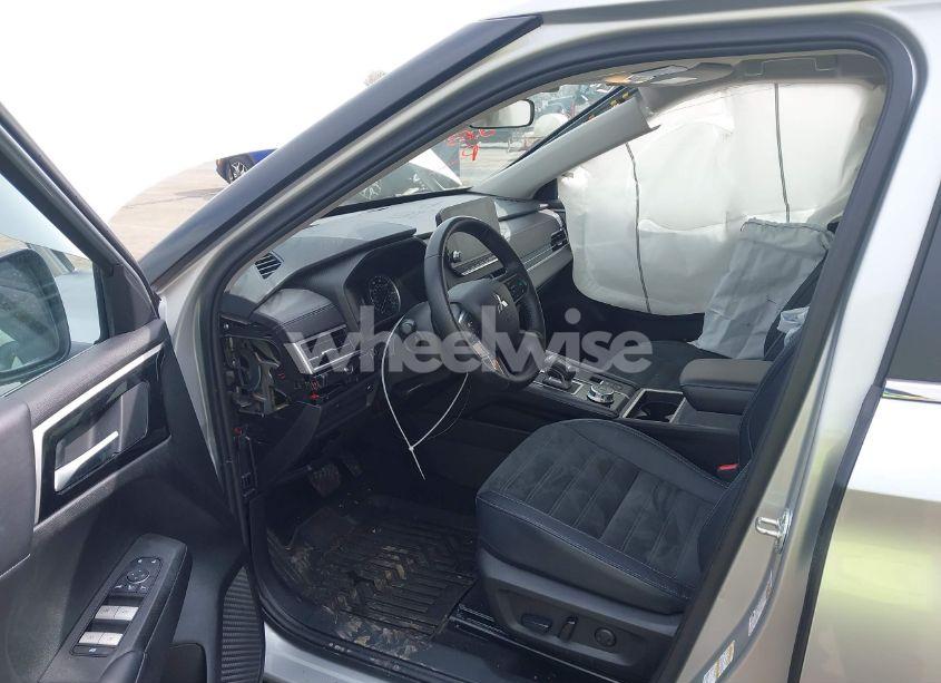 Photo 5 of 2024 Mitsubishi Outlander SE/SE BLACK EDITION/SE BLACK EDITION W/PANO ROOF S-AWC (VIN JA4J3VA81RZ059932)