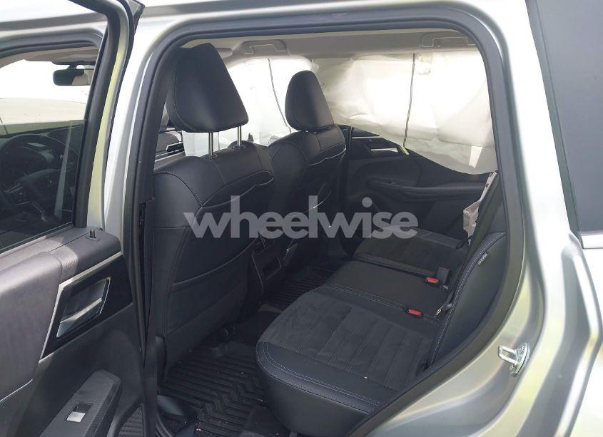 Photo 8 of 2024 Mitsubishi Outlander SE/SE BLACK EDITION/SE BLACK EDITION W/PANO ROOF S-AWC (VIN JA4J3VA81RZ059932)