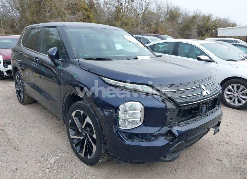 2024 Mitsubishi Outlander SE 2.5 2WD/SE BLACK EDITION S-AWC/SE BLACK EDITION W/PANO ROOF S-AWC (VIN JA4J3VA81RZ068887) main photo