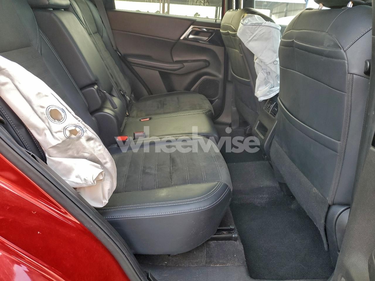 Photo 11 of 2024 MITSUBISHI OUTLANDER SE (VIN JA4J3VA82RZ016832)