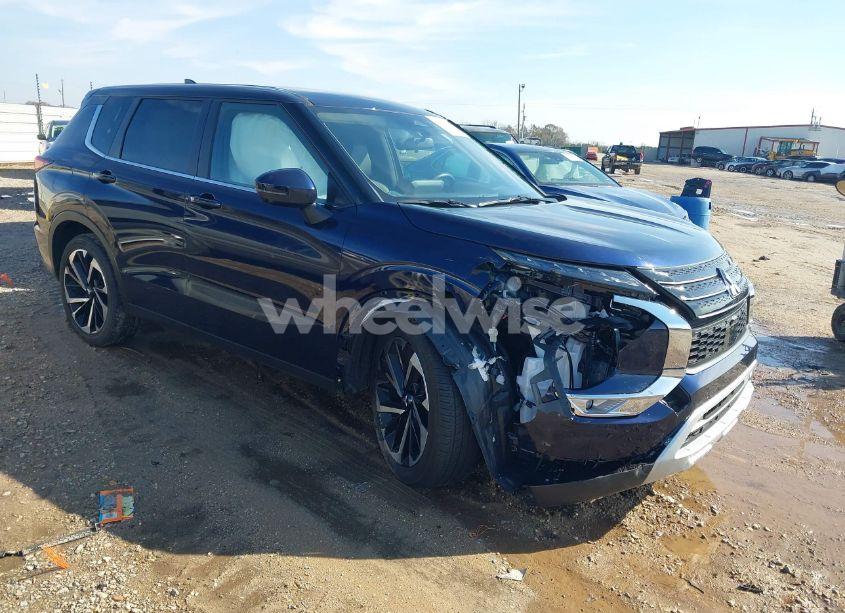 2024 Mitsubishi Outlander SE/SE BLACK EDITION/SE BLACK EDITION W/PANO ROOF S-AWC (VIN JA4J3VA82RZ068171) main photo