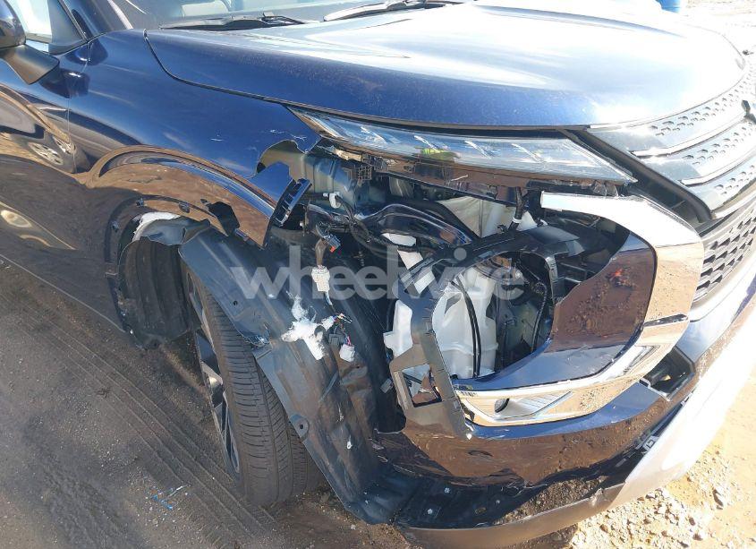 Photo 6 of 2024 Mitsubishi Outlander SE/SE BLACK EDITION/SE BLACK EDITION W/PANO ROOF S-AWC (VIN JA4J3VA82RZ068171)