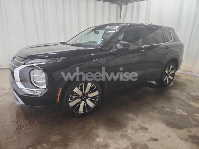 Photo 4 of 2025 MITSUBISHI OUTLANDER SE N/A (VIN JA4J3VA82SZ034561)